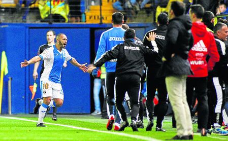 El Zhar: "Garitano se parece a Benítez" El Zhar: "Garitano se parece a Benítez"
