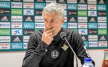 Setién, en la rueda de prensa de hoy. Setién, en la rueda de prensa de hoy.