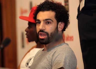Salah, la estrella del fútbol europeo que da esperanzas a los niños egipcios Salah, la estrella del fútbol europeo que da esperanzas a los niños egipcios