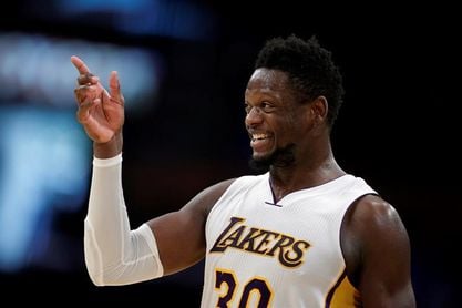 127-107. Los Lakers desdibujan a los Knicks de Porzingis 127-107. Los Lakers desdibujan a los Knicks de Porzingis