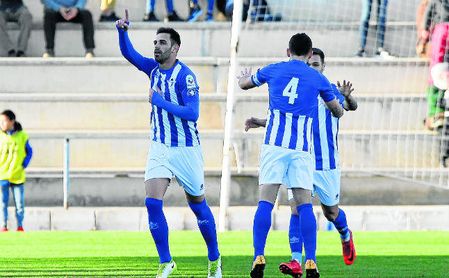 Juan Delgado celebra su gol Juan Delgado celebra su gol