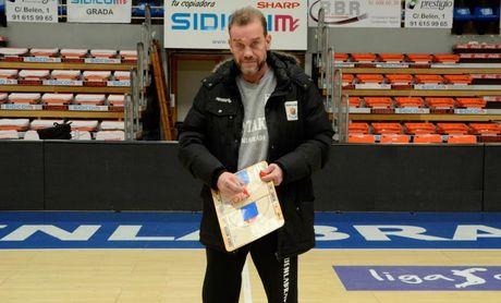Néstor García: "No vamos a la Copa a Gran Canaria a pasear" Néstor García: "No vamos a la Copa a Gran Canaria a pasear"