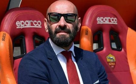 Monchi manda ánimos al Sevilla para la vuelta de Copa. Monchi manda ánimos al Sevilla para la vuelta de Copa.
