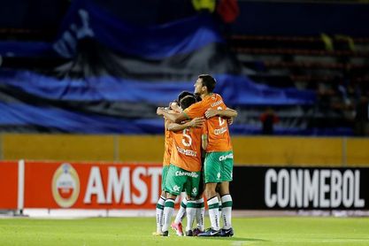 2-2. Banfield logra otro agónico empate, esta vez en casa ante Nacional 2-2. Banfield logra otro agónico empate, esta vez en casa ante Nacional