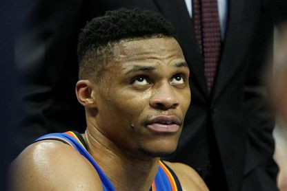 107-110. Westbrook anota con suspense la canasta de la victoria de los Thunder 107-110. Westbrook anota con suspense la canasta de la victoria de los Thunder