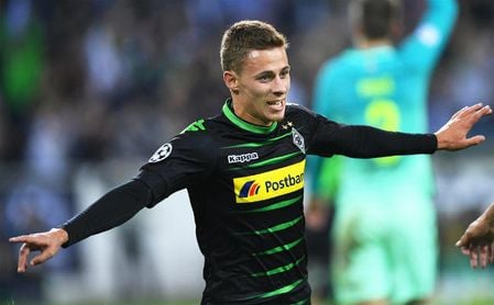 El Sevilla no pierde la pista de Thorgan Hazard El Sevilla no pierde la pista de Thorgan Hazard