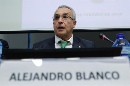 Blanco pide invertir en deportes de invierno tras los "grandes resultados" de los JJOO Blanco pide invertir en deportes de invierno tras los "grandes resultados" de los JJOO