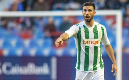 Cisma: "La espina está ahí, pero quizás me fue mejor a mí que al Betis" Cisma: "La espina está ahí, pero quizás me fue mejor a mí que al Betis"