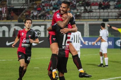 El uruguayo González está "convencido" de que Zamora remontará la serie al Colón El uruguayo González está "convencido" de que Zamora remontará la serie al Colón