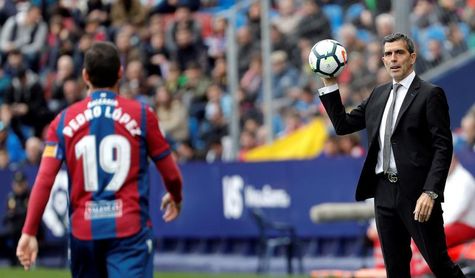 El Levante destituye a Muñiz El Levante destituye a Muñiz