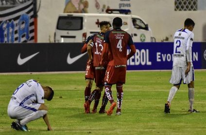 1-1. Parrales le da la clasificación a El Nacional a la segunda fase 1-1. Parrales le da la clasificación a El Nacional a la segunda fase