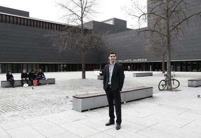 Javier Fernández dice que reducirá la competición para volcarse en planes de futuro Javier Fernández dice que reducirá la competición para volcarse en planes de futuro