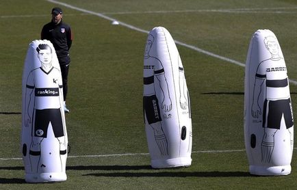 El Atlético vuelve al trabajo sin Filipe ni Oblak El Atlético vuelve al trabajo sin Filipe ni Oblak