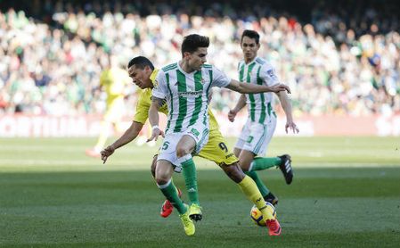Los números del Betis cuando juega con tres centrales Los números del Betis cuando juega con tres centrales