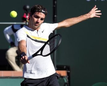 Triunfos de Federer, Cilic y Del Potro; derrota sorpresa de Djokovic Triunfos de Federer, Cilic y Del Potro; derrota sorpresa de Djokovic