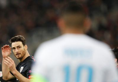 Aduriz: "Quien no tenga la certeza de que podemos remontar mejor que no venga" Aduriz: "Quien no tenga la certeza de que podemos remontar mejor que no venga"