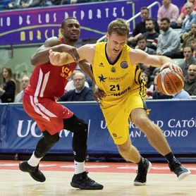 El UCAM buscará remontar 5 puntos en Tenerife para llegar a cuartos de final El UCAM buscará remontar 5 puntos en Tenerife para llegar a cuartos de final