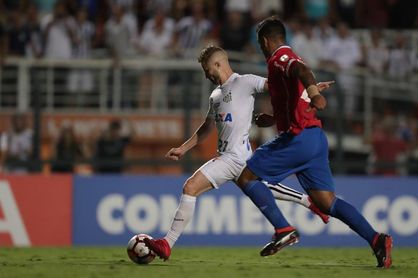 3-1. Doblete de Sasha y golazo de joven de 17 años enderezan paso del Santos 3-1. Doblete de Sasha y golazo de joven de 17 años enderezan paso del Santos