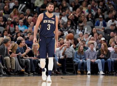 Mirotic ayuda al resurgir de Pelicans; Calderón, de Cavaliers y Pau, de Spurs Mirotic ayuda al resurgir de Pelicans; Calderón, de Cavaliers y Pau, de Spurs