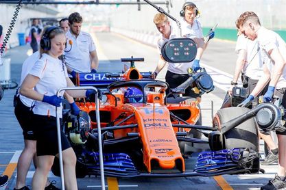 Alonso: "Perdimos tiempo en la primera sesión pero lo recuperamos en la segunda" Alonso: "Perdimos tiempo en la primera sesión pero lo recuperamos en la segunda"