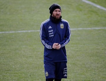 Messi se une al entrenamiento de Argentina en la Ciudad Deportiva del Real Madrid Messi se une al entrenamiento de Argentina en la Ciudad Deportiva del Real Madrid