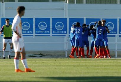 4-2. Francia fue superior y arrebató a España el billete al Europeo 4-2. Francia fue superior y arrebató a España el billete al Europeo