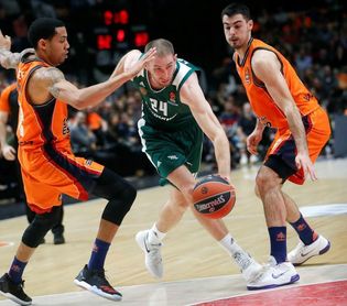 El Valencia visita sin opciones al Panathinaikos con la mente en Murcia El Valencia visita sin opciones al Panathinaikos con la mente en Murcia
