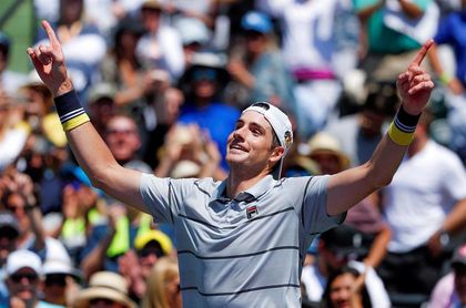 Isner frena la racha victoriosa de Del Potro y estará en la final de Miami Isner frena la racha victoriosa de Del Potro y estará en la final de Miami