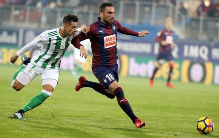 Con la mente en Europa y los ojos en Inui y Dani Giménez Con la mente en Europa y los ojos en Inui y Dani Giménez