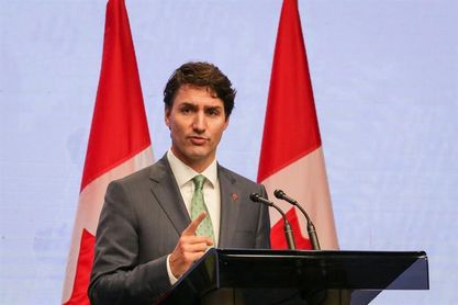 Justin Trudeau asiste a la vigilia en honor de 15 muertos en un accidente en Canadá Justin Trudeau asiste a la vigilia en honor de 15 muertos en un accidente en Canadá