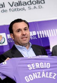Sergio quiere meter al Valladolid en el ascenso pero primero es ganar al Sporting Sergio quiere meter al Valladolid en el ascenso pero primero es ganar al Sporting