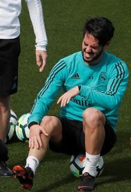 Modric y Carvajal vuelven al grupo; Isco da el susto Modric y Carvajal vuelven al grupo; Isco da el susto