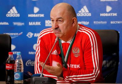 El seleccionador ruso animará al Bayern ante el Real Madrid por Heynckes El seleccionador ruso animará al Bayern ante el Real Madrid por Heynckes