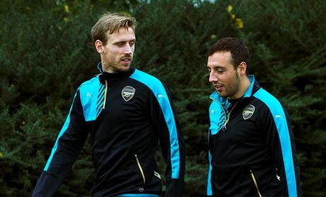 Santi Cazorla se entrena en Oviedo para llegar al final de temporada Santi Cazorla se entrena en Oviedo para llegar al final de temporada