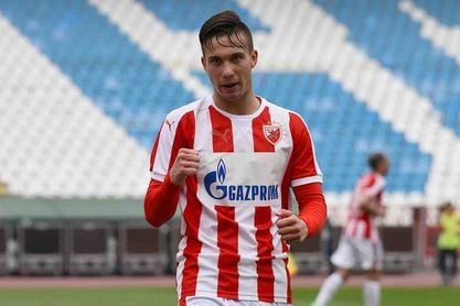 Adzic, seguido por el Sevilla, se irá al Anderlecht Adzic, seguido por el Sevilla, se irá al Anderlecht