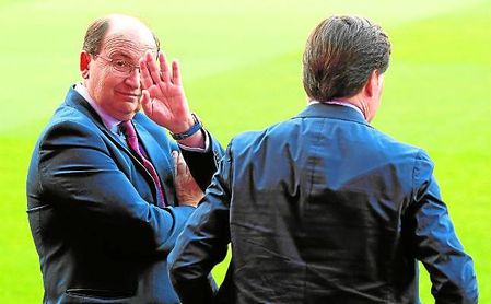 José Castro se puso de plazo hasta el próximo 24 de mayo para traer a un director deportivo. José Castro se puso de plazo hasta el próximo 24 de mayo para traer a un director deportivo.