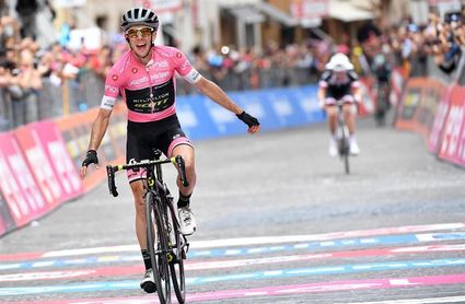 Yates logra su segunda etapa en Osimo y refuerza la maglia rosa Yates logra su segunda etapa en Osimo y refuerza la maglia rosa