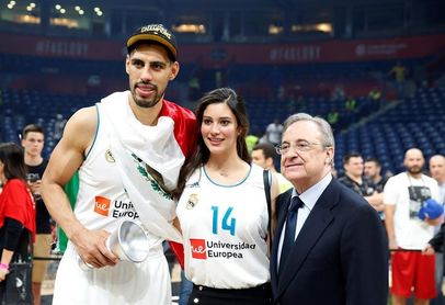 Ayón: "Le dedico esta Euroliga a todos los aficionados de México" Ayón: "Le dedico esta Euroliga a todos los aficionados de México"