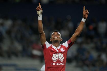 0-3. Santa Fe selló su pase a la Sudamericana a expensas del colista Emelec 0-3. Santa Fe selló su pase a la Sudamericana a expensas del colista Emelec
