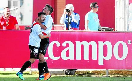 El filial, al que vuelven Lara y Pozo, ha sumado 10 de sus últimos 12 puntos en casa. El filial, al que vuelven Lara y Pozo, ha sumado 10 de sus últimos 12 puntos en casa.