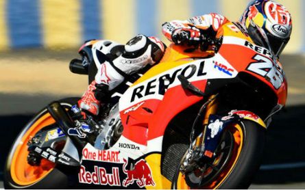 Dani Pedrosa durante una carrera con Honda. Dani Pedrosa durante una carrera con Honda.