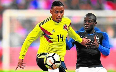 El Sevilla intentó fichar a Izquierdo un año antes de que llegase Muriel. El Sevilla intentó fichar a Izquierdo un año antes de que llegase Muriel.