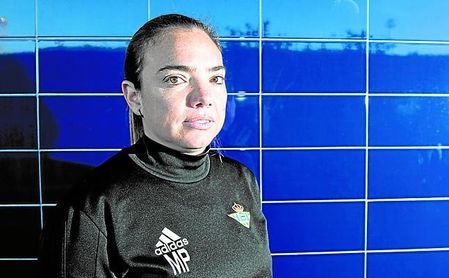 La máxima responsable del Betis Féminas a nivel deportivo, María del Mar Fernández ´Pry´, posa para ESTADIO. La máxima responsable del Betis Féminas a nivel deportivo, María del Mar Fernández ´Pry´, posa para ESTADIO.