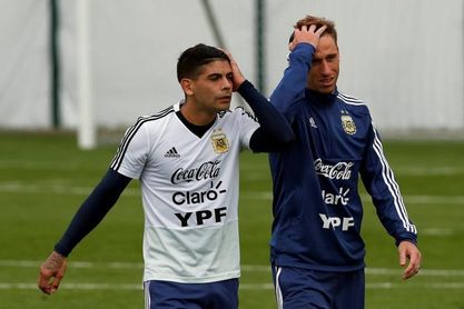 Banega vuelve a trabajar con compañeros de selección tras superar sus problemas musculares Banega vuelve a trabajar con compañeros de selección tras superar sus problemas musculares