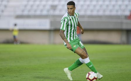Tello, en el encuentro de ayer ante el Nottingham Forest. Tello, en el encuentro de ayer ante el Nottingham Forest.