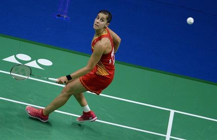 Carolina Marín vence a Nahwal y alcanza semifinales del Mundial de Bádminton Carolina Marín vence a Nahwal y alcanza semifinales del Mundial de Bádminton