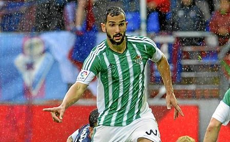 La distensión: nueva vía de Montoya para ser bético La distensión: nueva vía de Montoya para ser bético