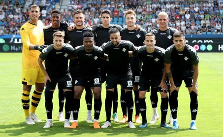 1-3. Los tres delanteros béticos marcan en la victoria sobre el Frosinone 1-3. Los tres delanteros béticos marcan en la victoria sobre el Frosinone