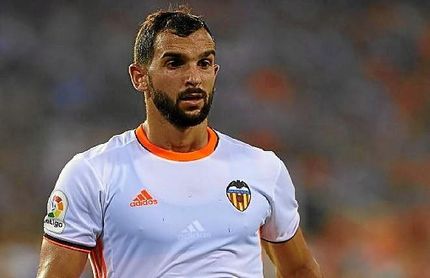 Montoya ya estaría en Londres para firmar por el Fulham. Montoya ya estaría en Londres para firmar por el Fulham.