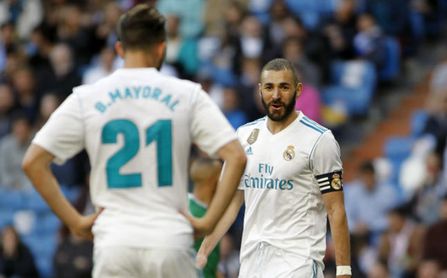 Mayoral, junto a Benzema esta campaña. Mayoral, junto a Benzema esta campaña.